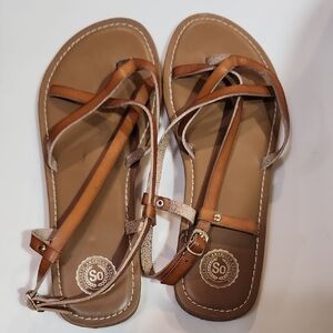 SO Women's Tan Strappy Sandals. Size 10. EUC